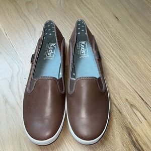Brand new, never even tried on Keds Ortholite brown leather slip on shoes
